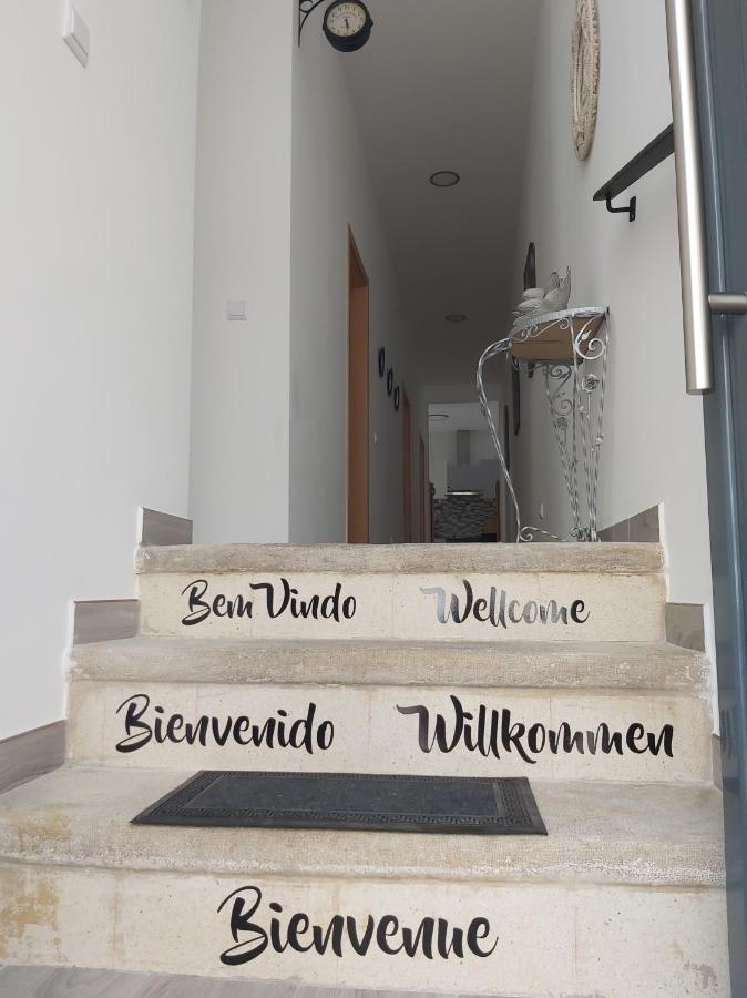 Casa Amarela: Conforto E Localizacao Perfeita! Distrikt Distrikt Faro Exterior foto