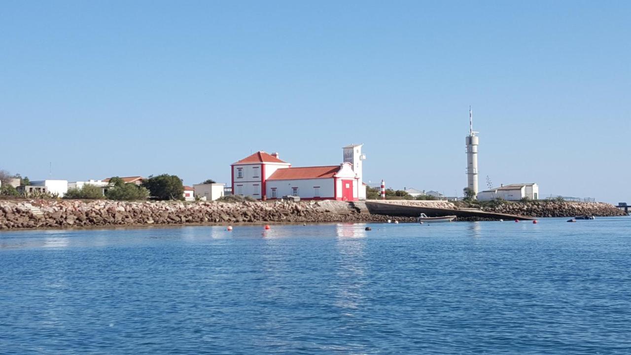 Casa Amarela: Conforto E Localizacao Perfeita! Distrikt Distrikt Faro Exterior foto