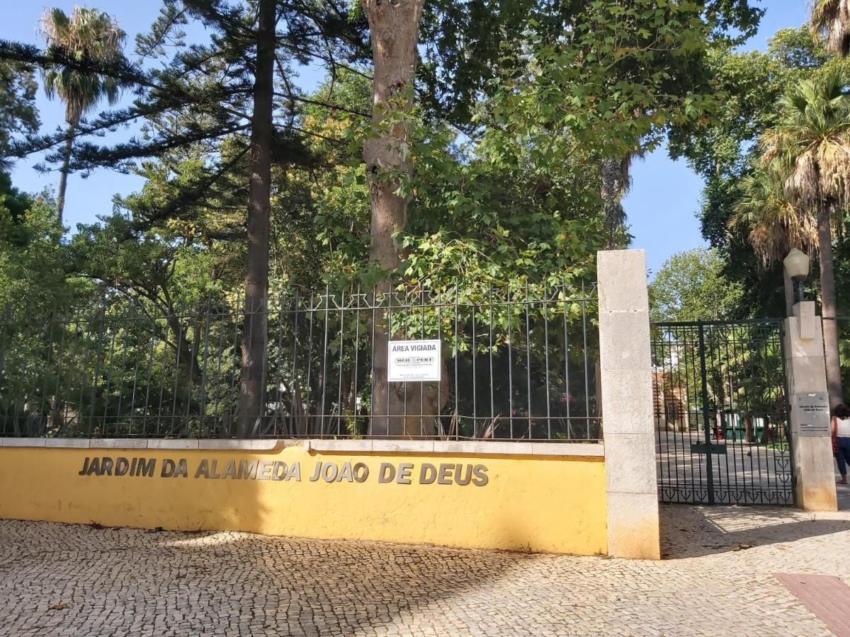 Casa Amarela: Conforto E Localizacao Perfeita! Distrikt Distrikt Faro Exterior foto
