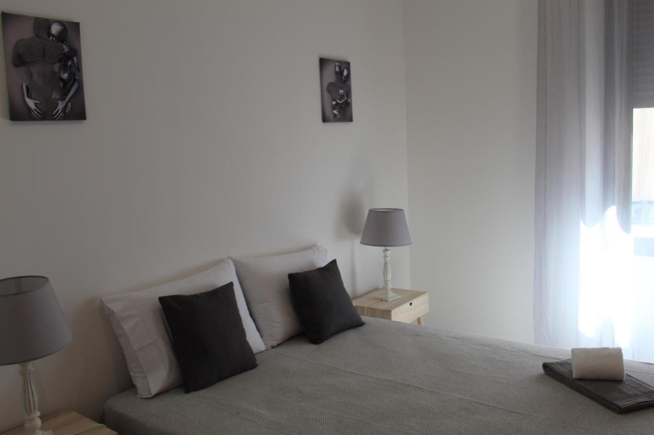 Casa Amarela: Conforto E Localizacao Perfeita! Distrikt Distrikt Faro Exterior foto