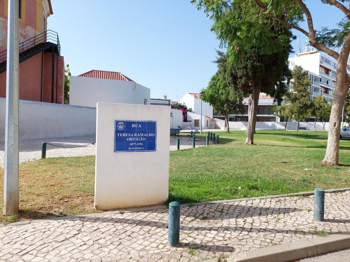 Casa Amarela: Conforto E Localizacao Perfeita! Distrikt Distrikt Faro Exterior foto